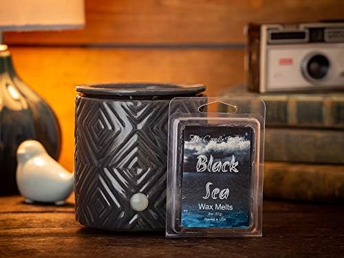 Black Sea Ocean Salt Airy Scented Wax Cubes