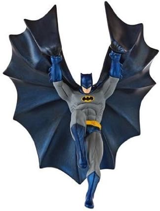 Hallmark Ornament Batman Gotham City 2013 QXI2355