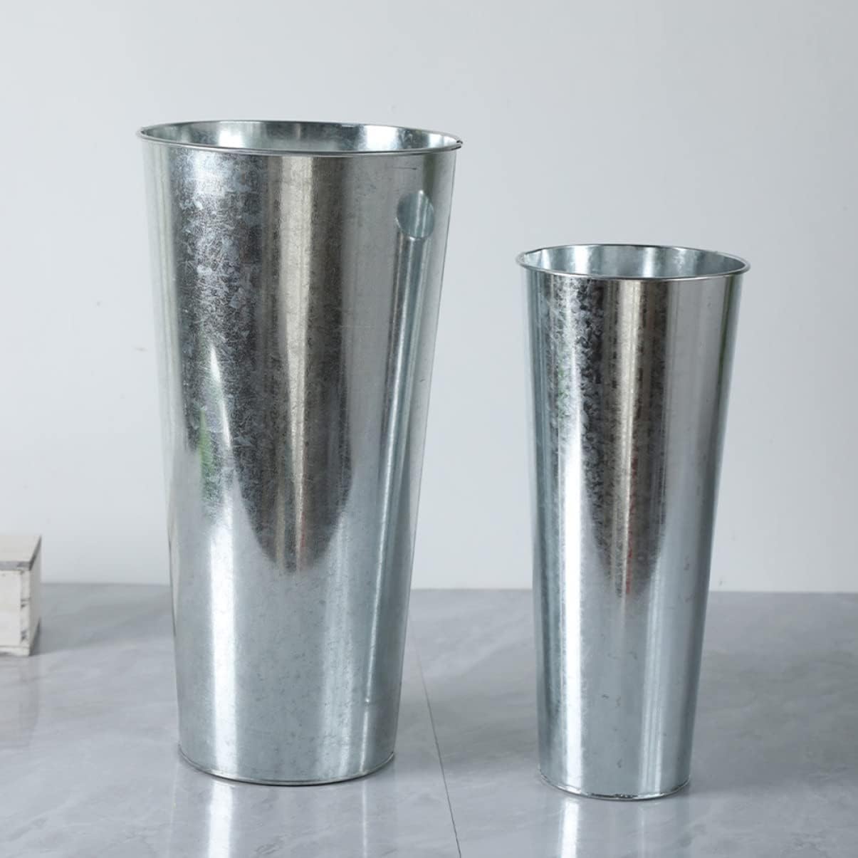 VICASKY Iron Art Flower Vase for Home Office Decor