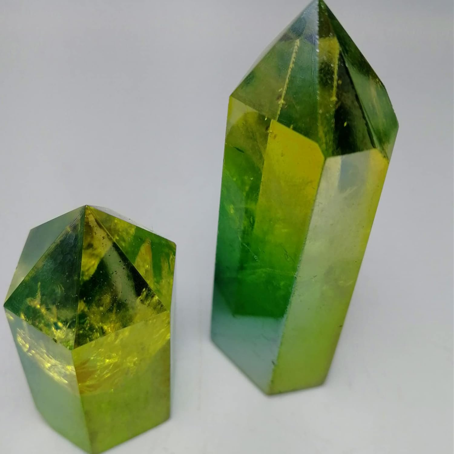FLOAPA Yellow and Green Crystal Stones for Home Decor