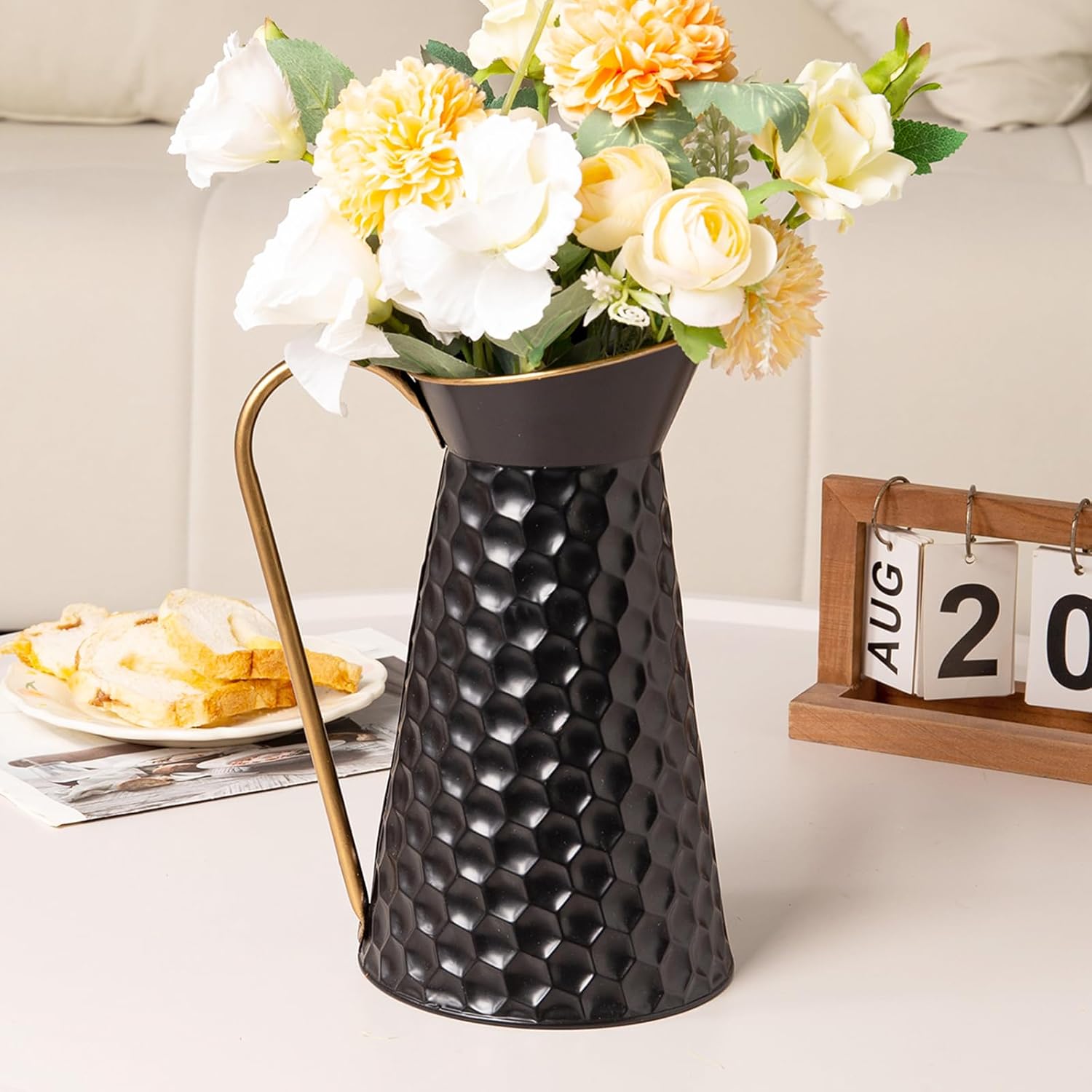 Elegant Black Metal Pitcher Vase for Home Dcor