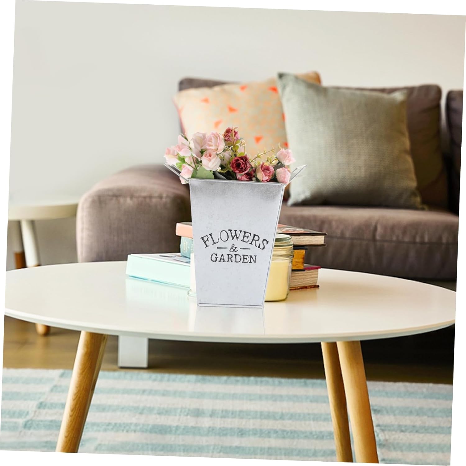 Cabilock Simple Iron Flower Bucket for Dried Flowers