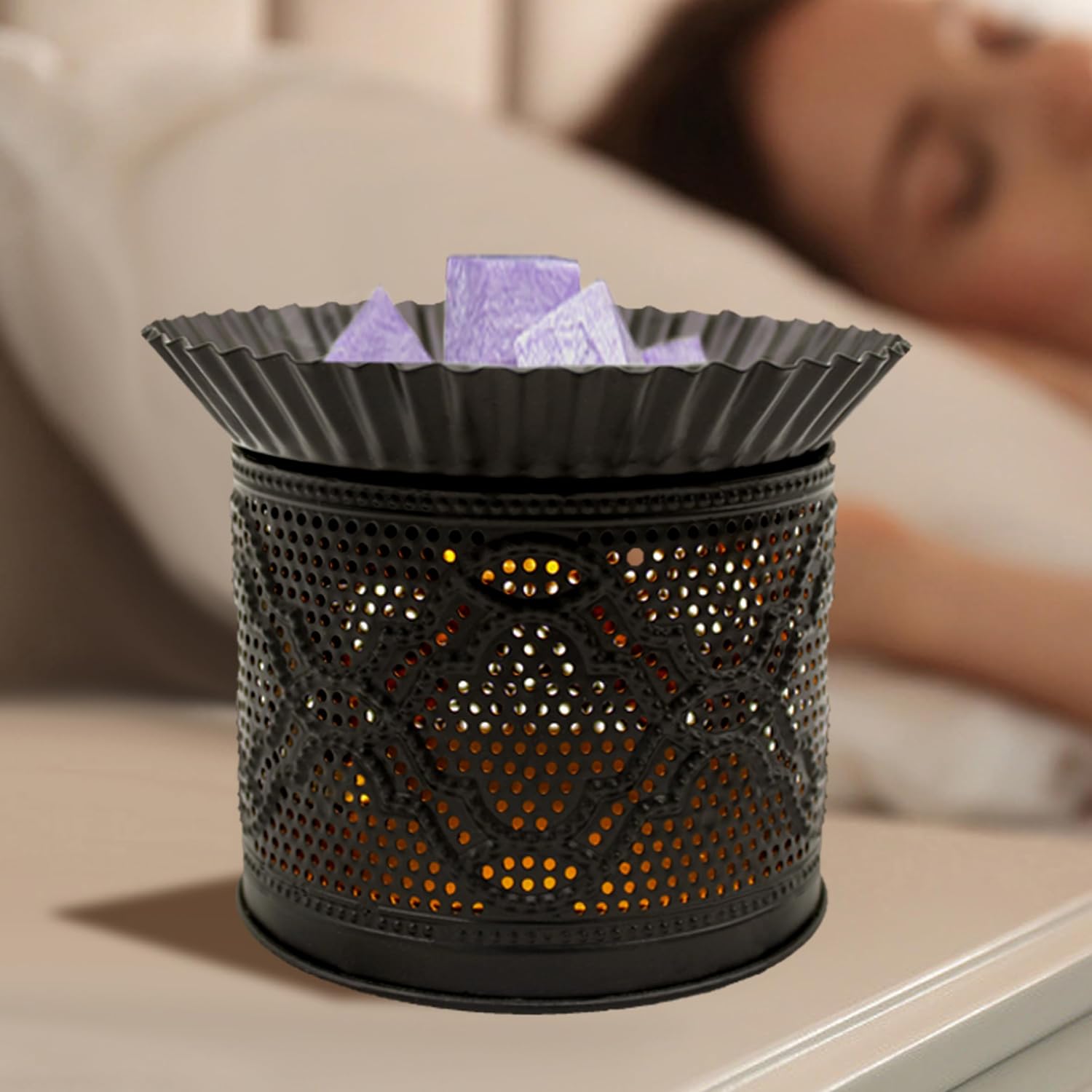 Electric Wax Melt Warmer with Cut-Out Design