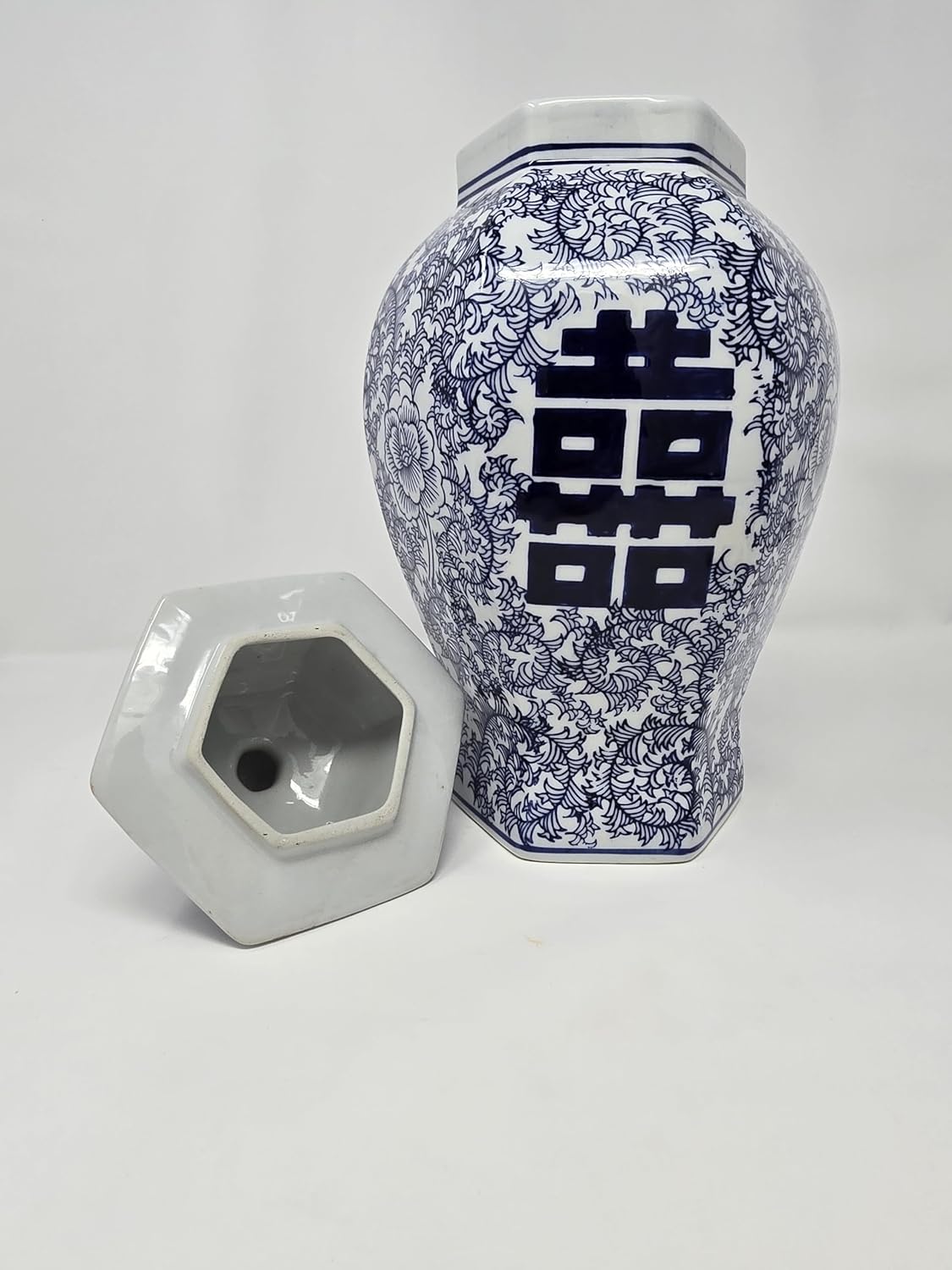 14 Inch Classic Blue and White Porcelain Ginger Jar Vase