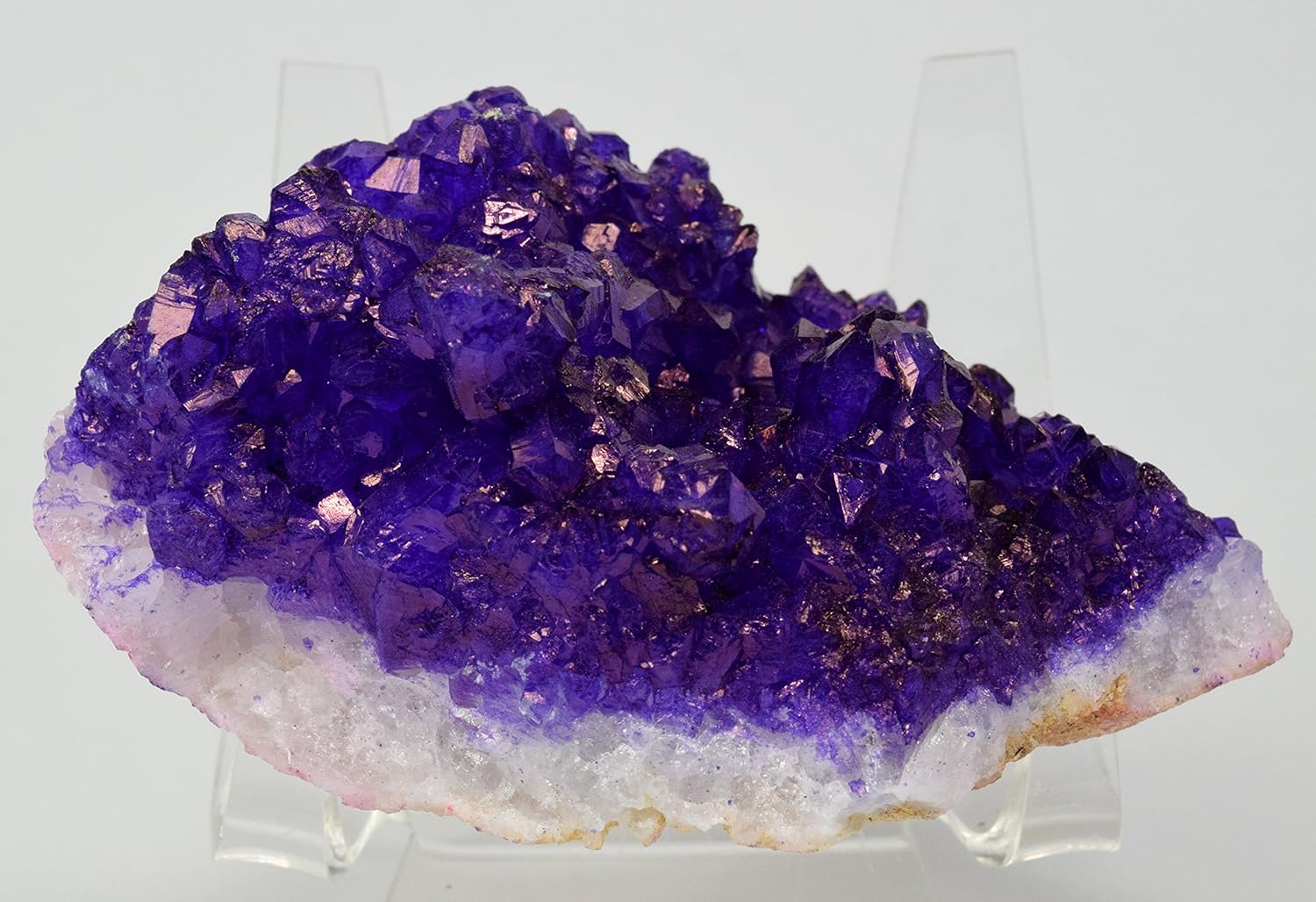HQRP Dyed Bluish Purple Quartz Geode Druzy Cluster