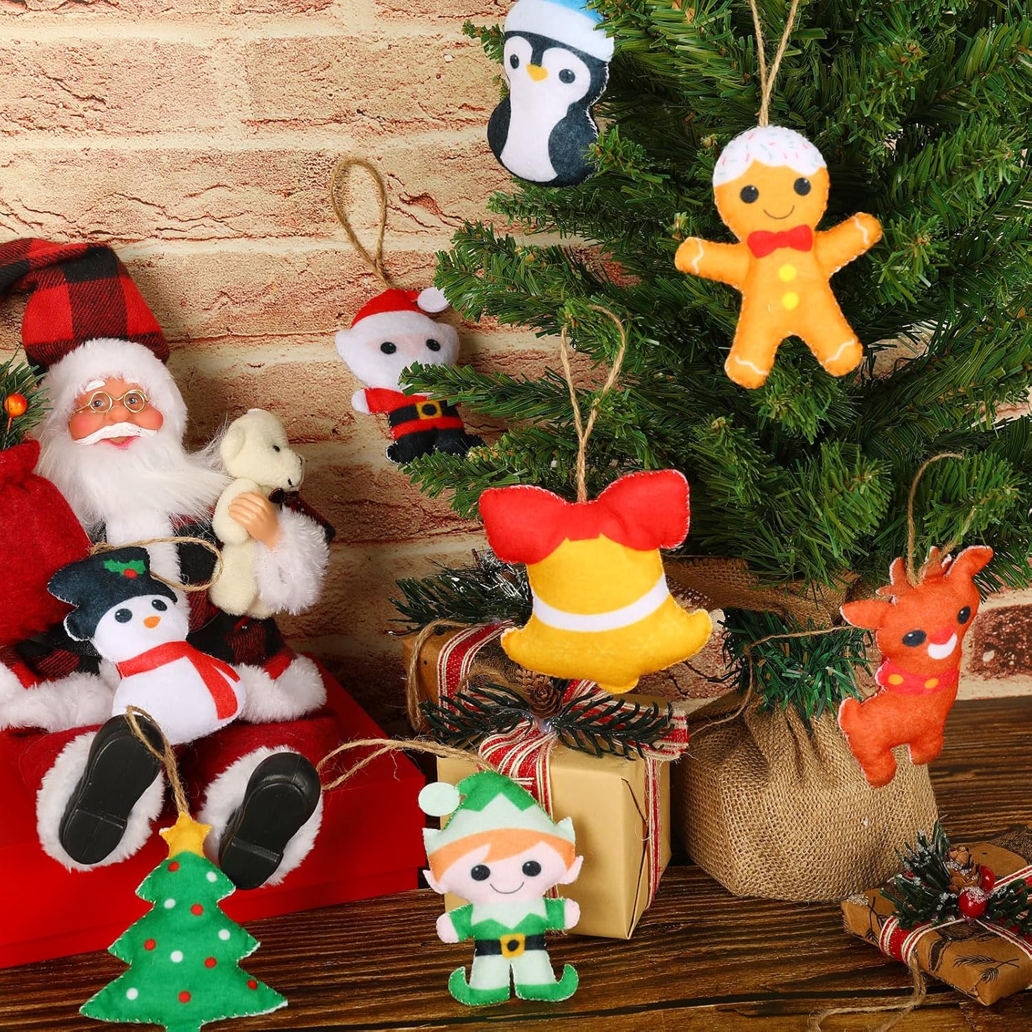 Whaline 8Pcs 3D Felt Christmas Ornament Set